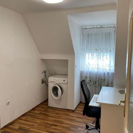 Montel Park - Linz Danube River Apartment ภายนอก รูปภาพ