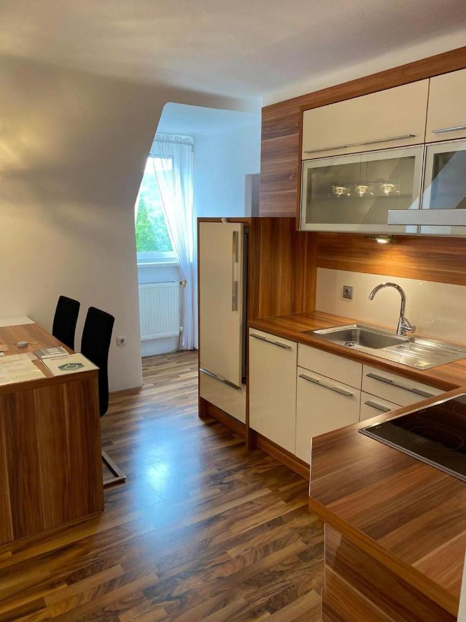 Montel Park - Linz Danube River Apartment ภายนอก รูปภาพ