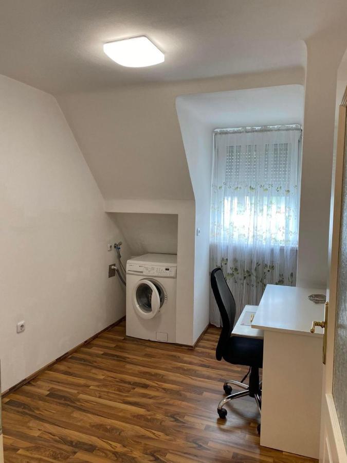 Montel Park - Linz Danube River Apartment ภายนอก รูปภาพ